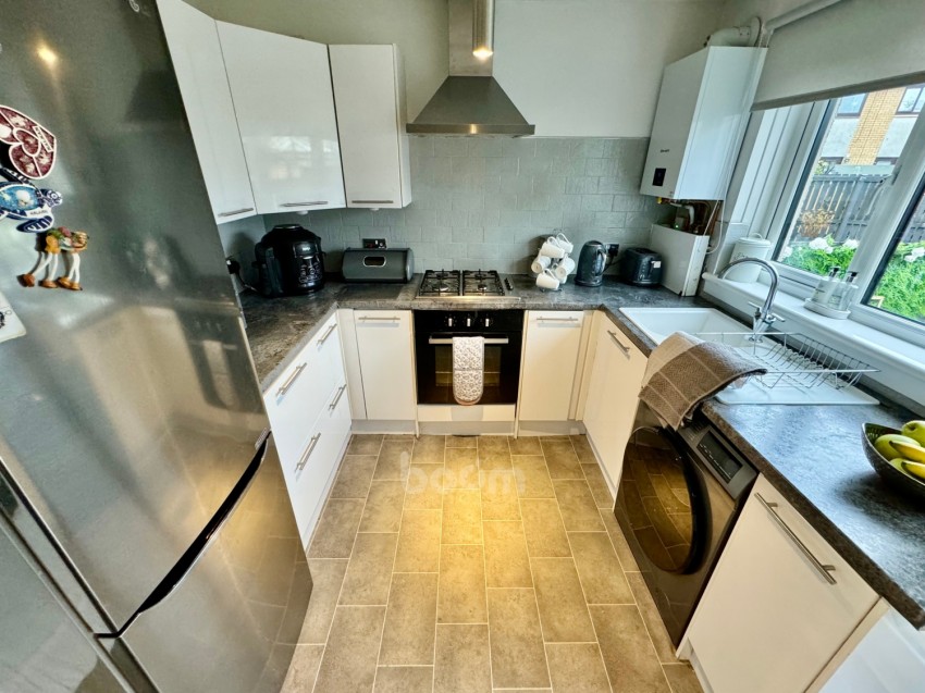 Images for 23 Flures Avenue, Erskine