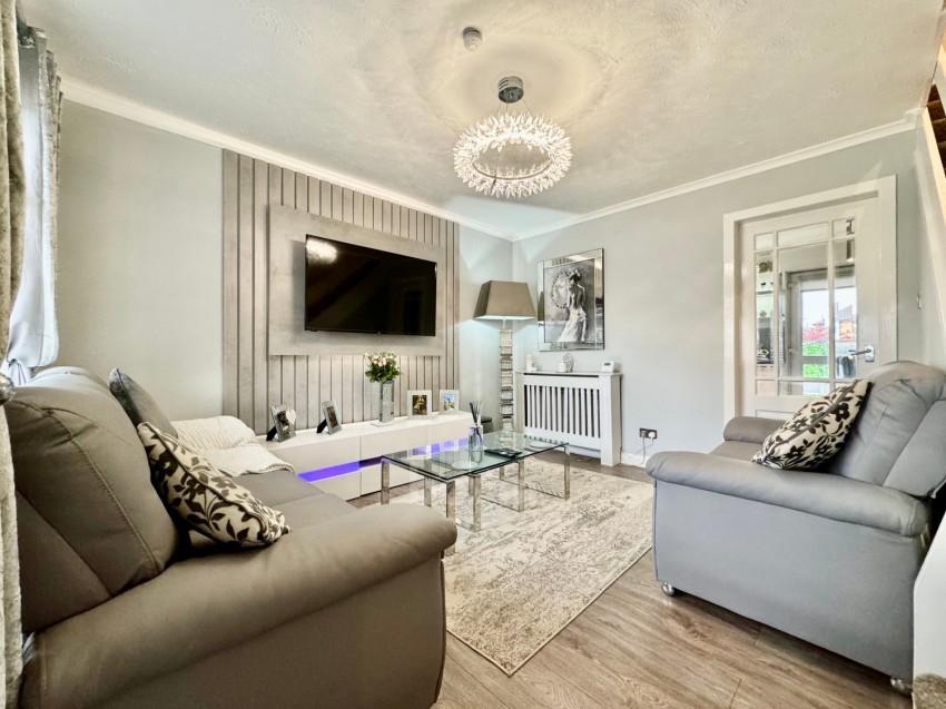 Images for 23 Flures Avenue, Erskine