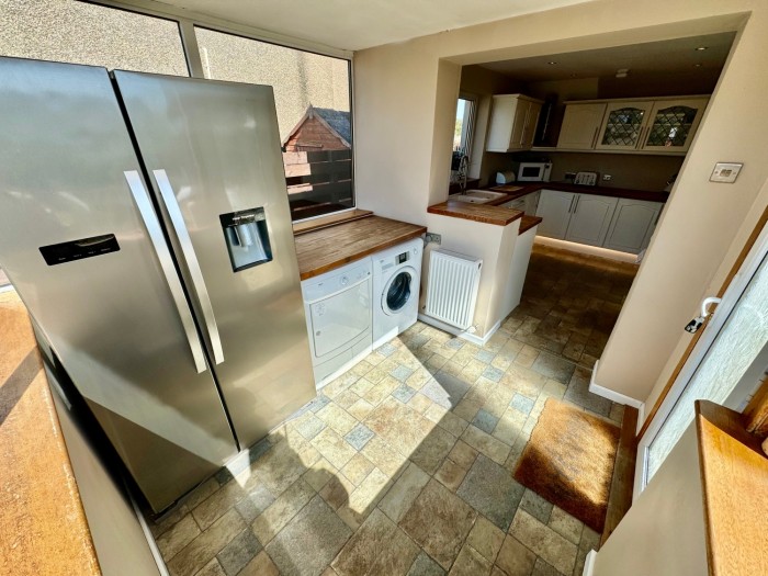 View Full Details for 39 Crummock Gardens, Beith - EAID:1234, BID:1234