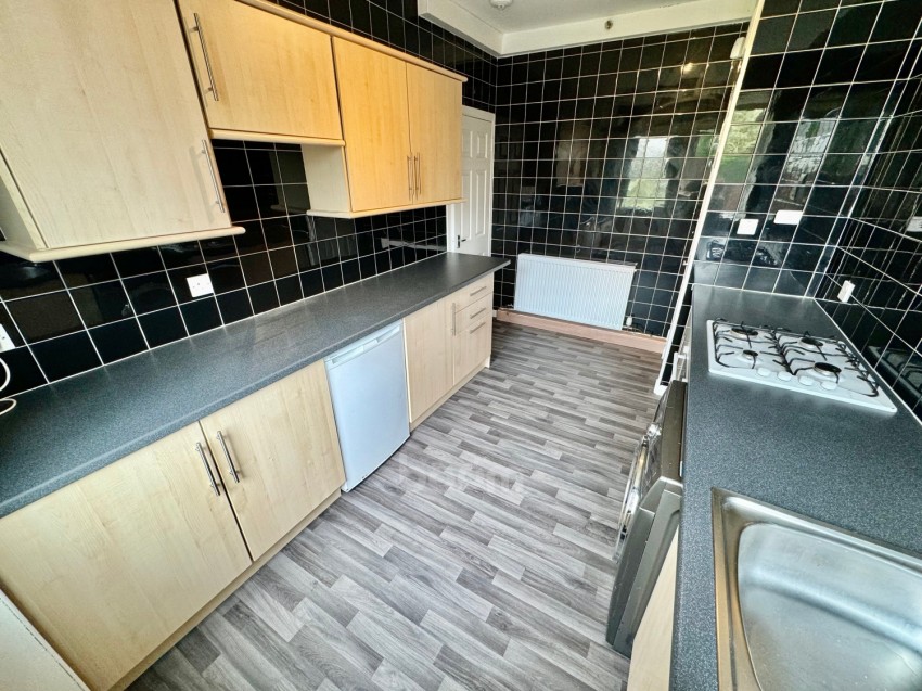 Images for 144 Gleddoch Road, Penilee, Glasgow