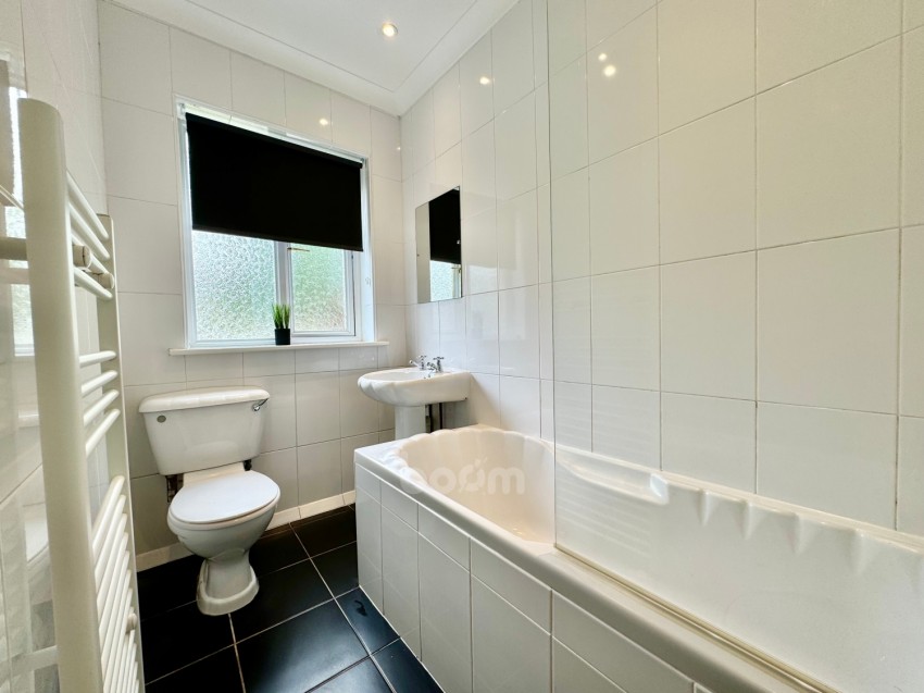 Images for 144 Gleddoch Road, Penilee, Glasgow