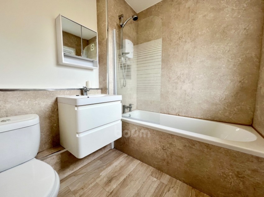 Images for 17b Kings Road, Beith, Ayrshire, KA15 2BQ, UK
