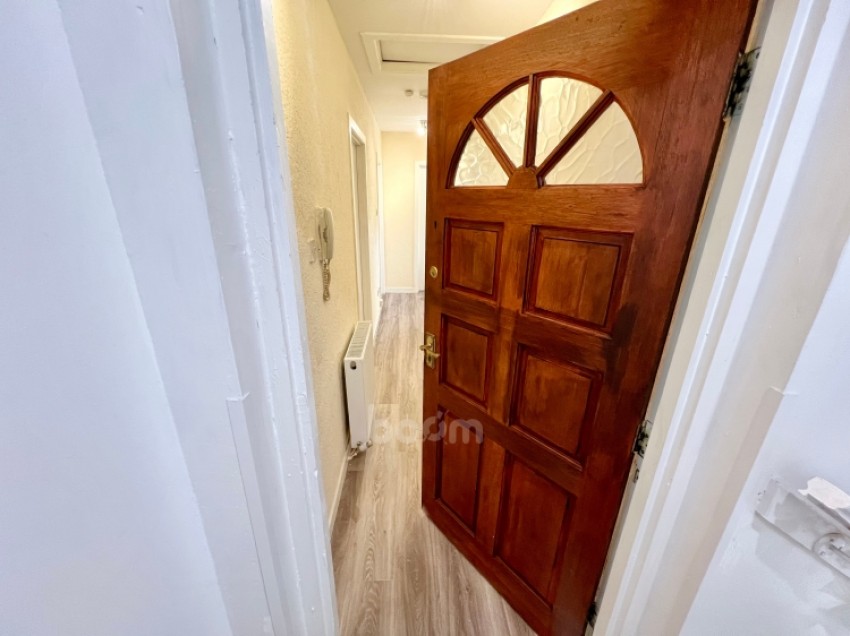 Images for 17b Kings Road, Beith, Ayrshire, KA15 2BQ, UK