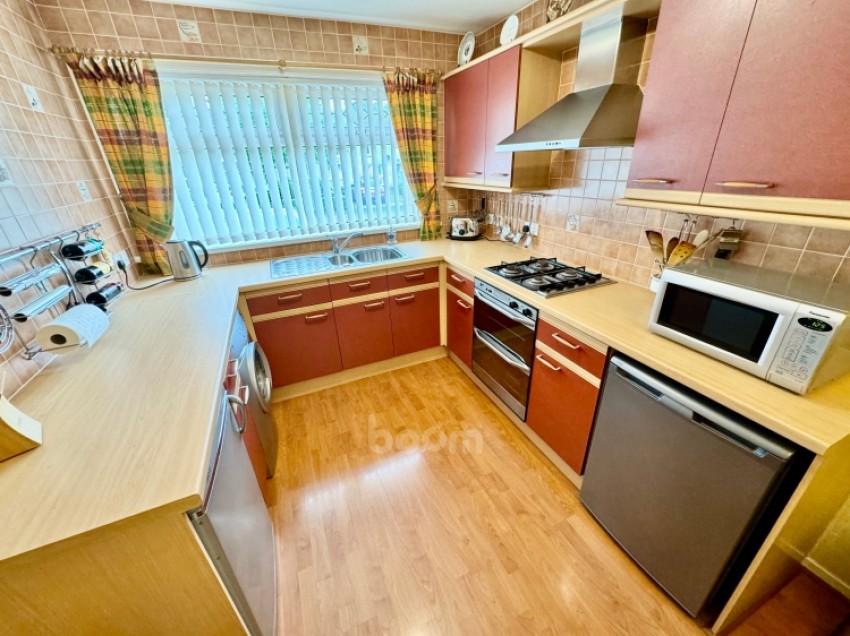 Images for 49 Mains Wood, Erskine, Renfrewshire, PA8 7JG, UK