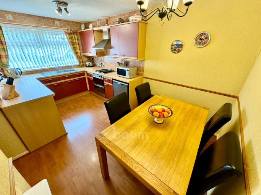 Images for 49 Mains Wood, Erskine, Renfrewshire, PA8 7JG, UK