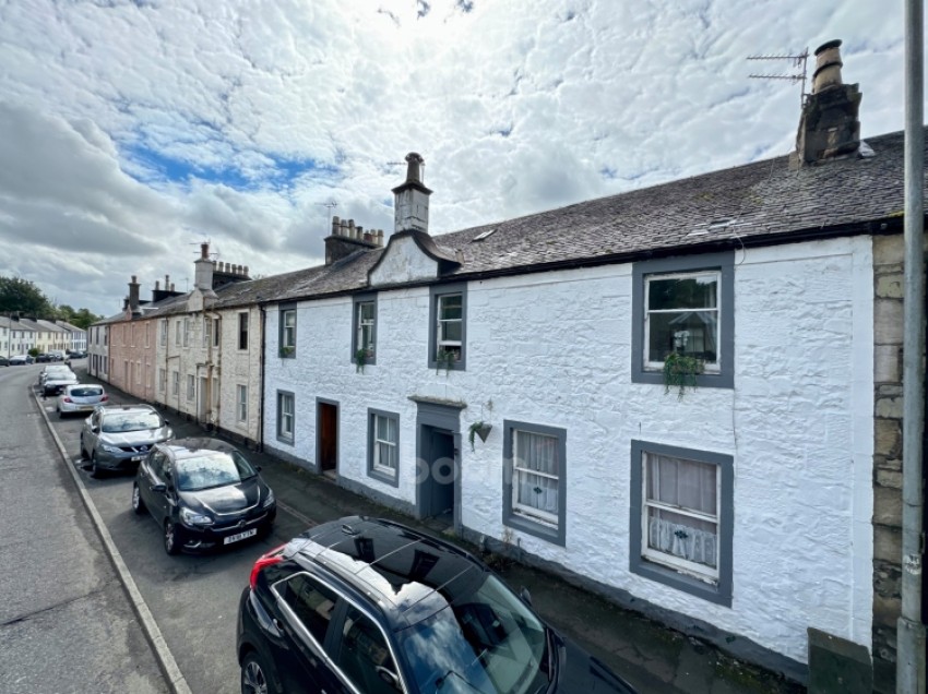 Images for 14c Low Barholm, Kilbarchan, Johnstone, Renfrewshire, PA10 2ET, UK