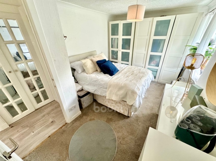 Images for 14c Low Barholm, Kilbarchan, Johnstone, Renfrewshire, PA10 2ET, UK