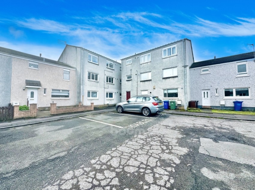 Images for 39b Greenhill Crescent, Linwood, Paisley, Renfrewshire, PA3 3BY, UK