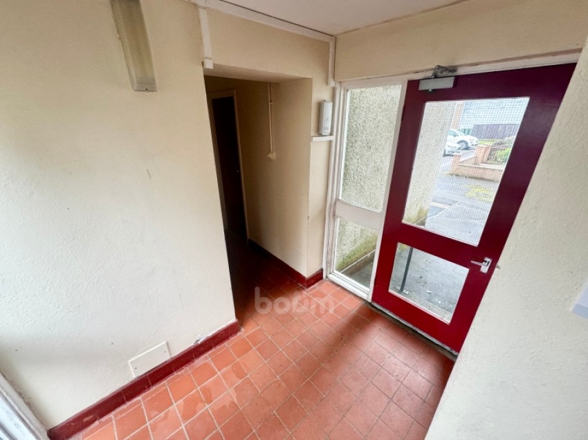 Images for 39b Greenhill Crescent, Linwood, Paisley, Renfrewshire, PA3 3BY, UK
