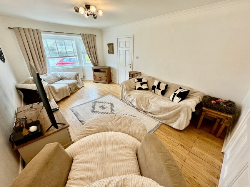 Images for 38 Ladeside Gardens, Kilbirnie, Ayrshire, KA25 7EA, UK