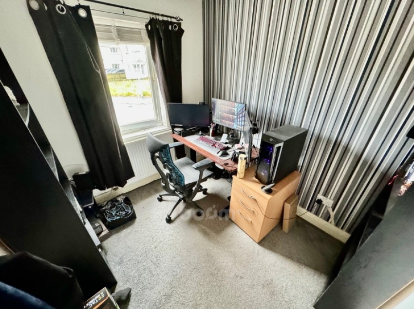 Images for 38 Ladeside Gardens, Kilbirnie, Ayrshire, KA25 7EA, UK