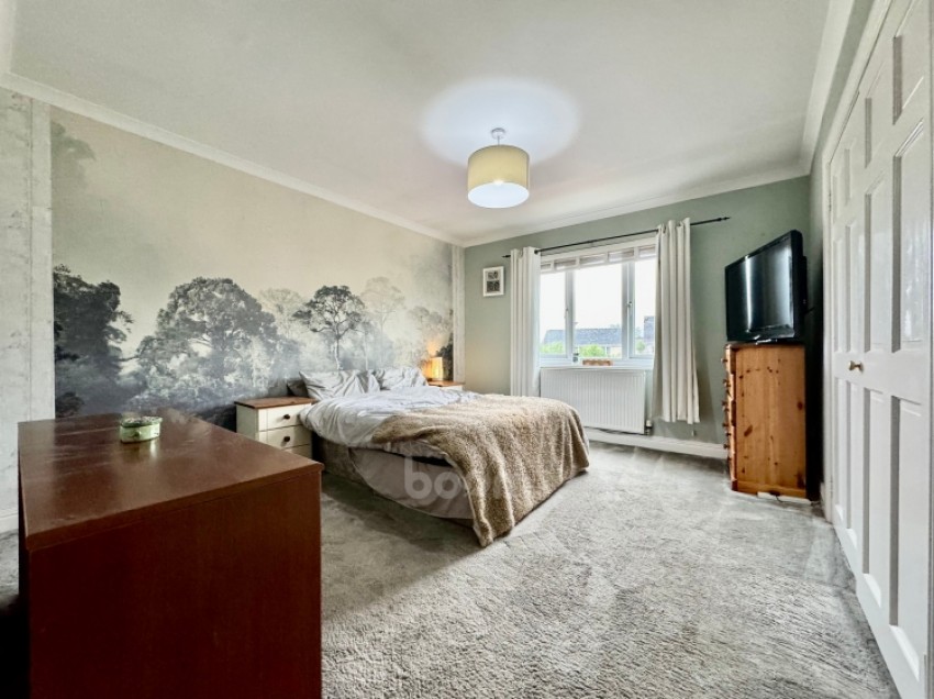 Images for 38 Ladeside Gardens, Kilbirnie, Ayrshire, KA25 7EA, UK