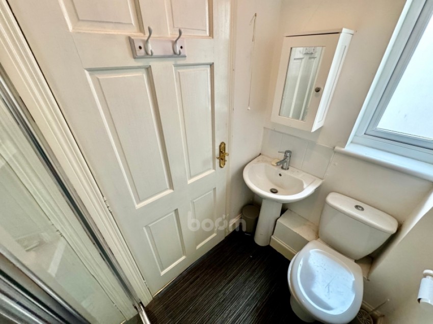 Images for 38 Ladeside Gardens, Kilbirnie, Ayrshire, KA25 7EA, UK
