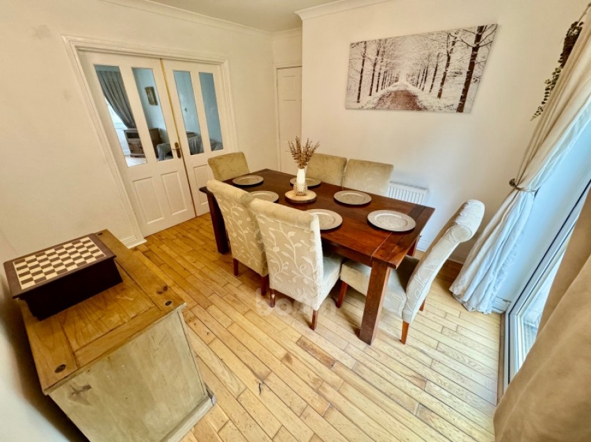 Images for 38 Ladeside Gardens, Kilbirnie, Ayrshire, KA25 7EA, UK