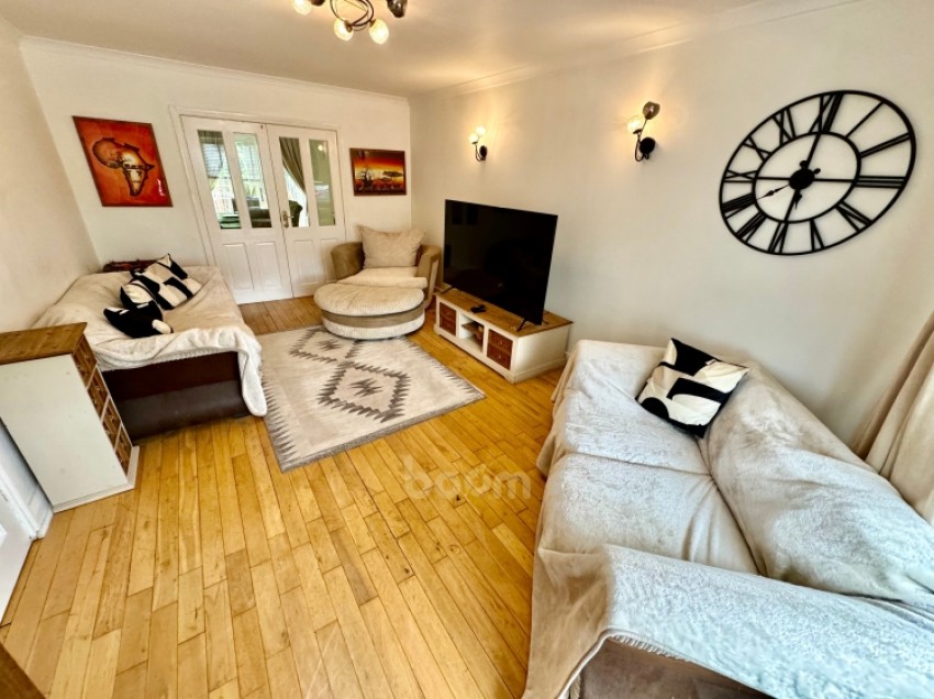 Images for 38 Ladeside Gardens, Kilbirnie, Ayrshire, KA25 7EA, UK