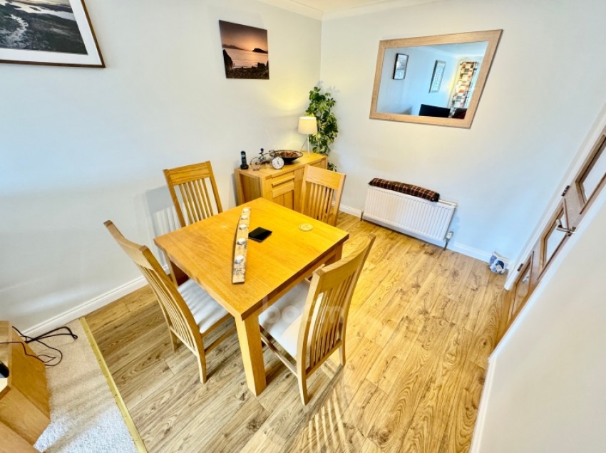 Images for 15 Mayfield Crescent, Howwood, Johnstone, Renfrewshire, PA9 1BL, UK