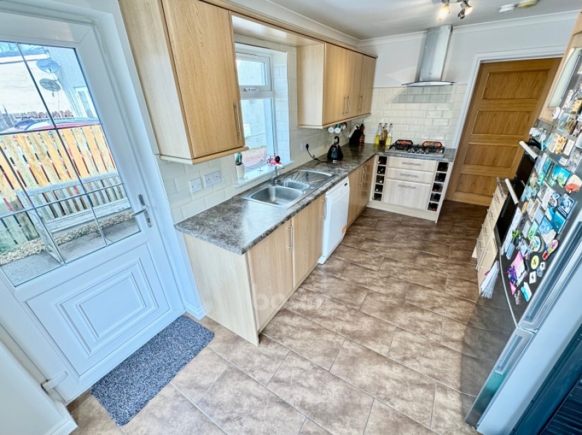 Images for 15 Mayfield Crescent, Howwood, Johnstone, Renfrewshire, PA9 1BL, UK
