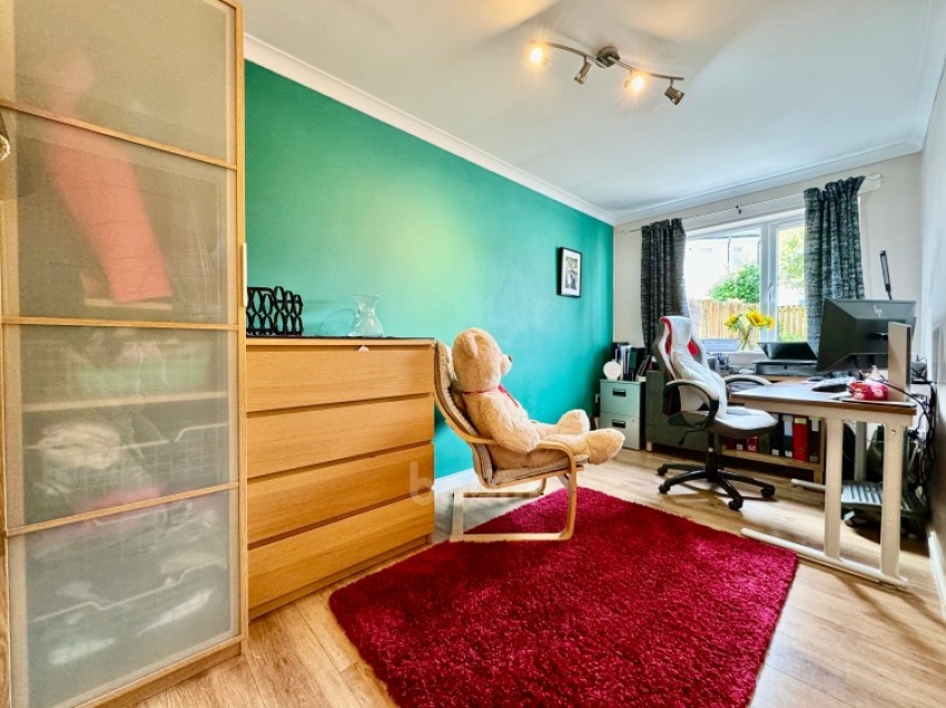Images for 15 Mayfield Crescent, Howwood, Johnstone, Renfrewshire, PA9 1BL, UK