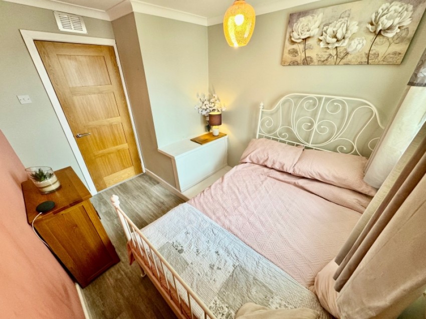 Images for 15 Mayfield Crescent, Howwood, Johnstone, Renfrewshire, PA9 1BL, UK