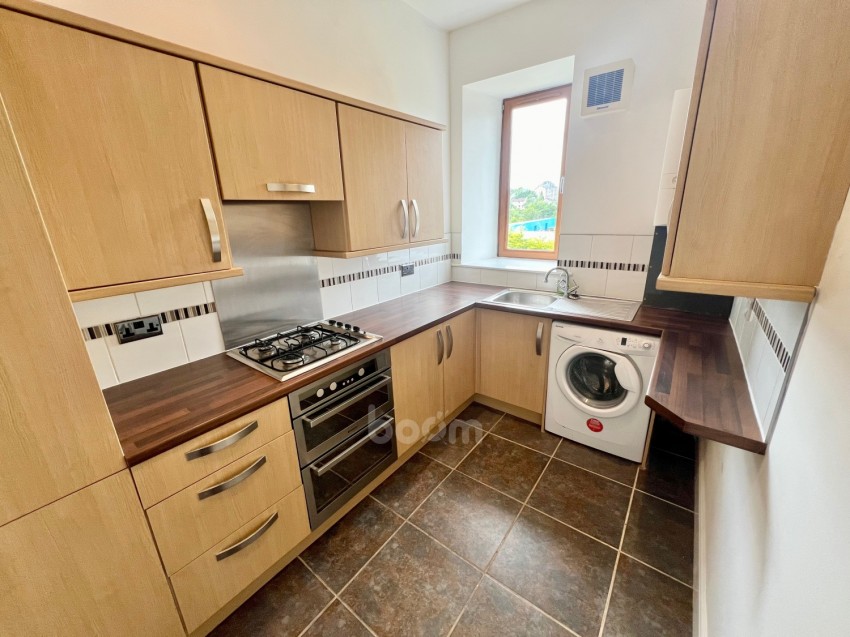 Images for Flat 2/2 8 Knoxville Road, Kilbirnie
