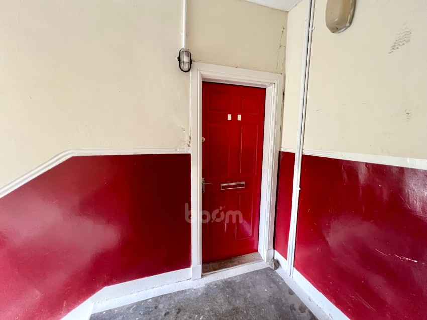 Images for Flat 2/2 8 Knoxville Road, Kilbirnie