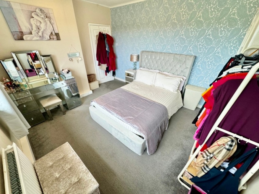 Images for 3 Auldbar Terrace, Paisley, Renfrewshire, PA2 6XQ, UK