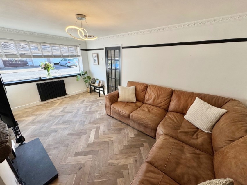 Images for 20 Balfour Avenue, Beith, Ayrshire, KA15 1AP, UK