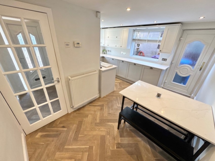 Images for 20 Balfour Avenue, Beith, Ayrshire, KA15 1AP, UK