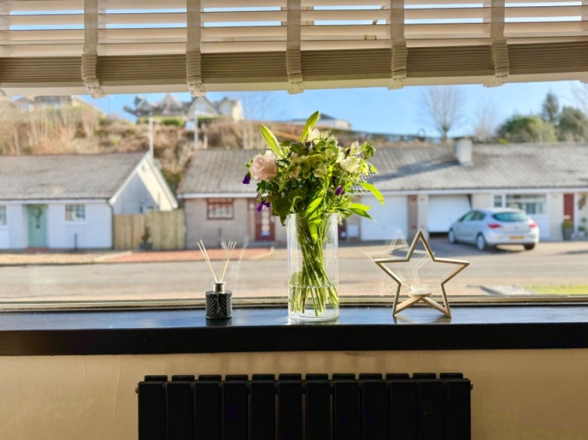 Images for 20 Balfour Avenue, Beith, Ayrshire, KA15 1AP, UK