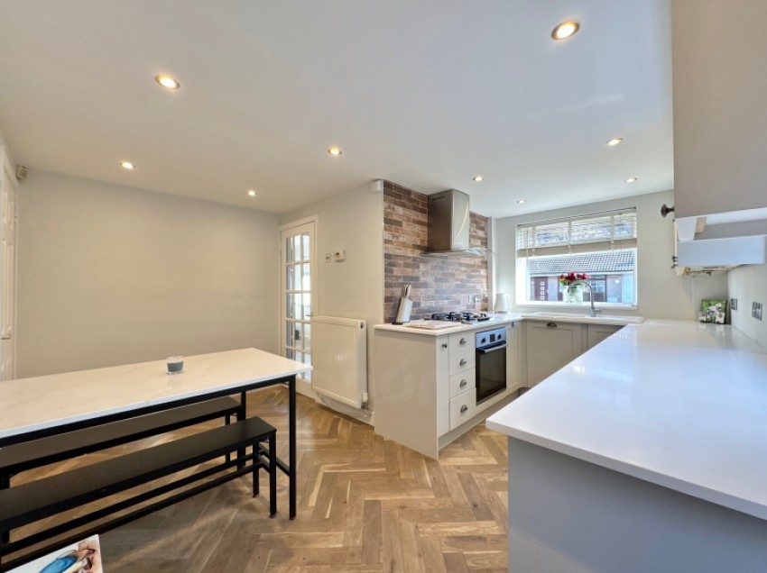 Images for 20 Balfour Avenue, Beith, Ayrshire, KA15 1AP, UK