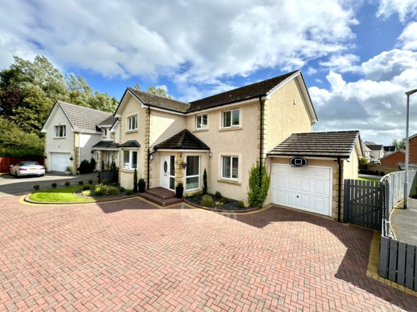 Images for 26 Ladeside Gardens, Kilbirnie, Ayrshire, KA25 7EA, UK