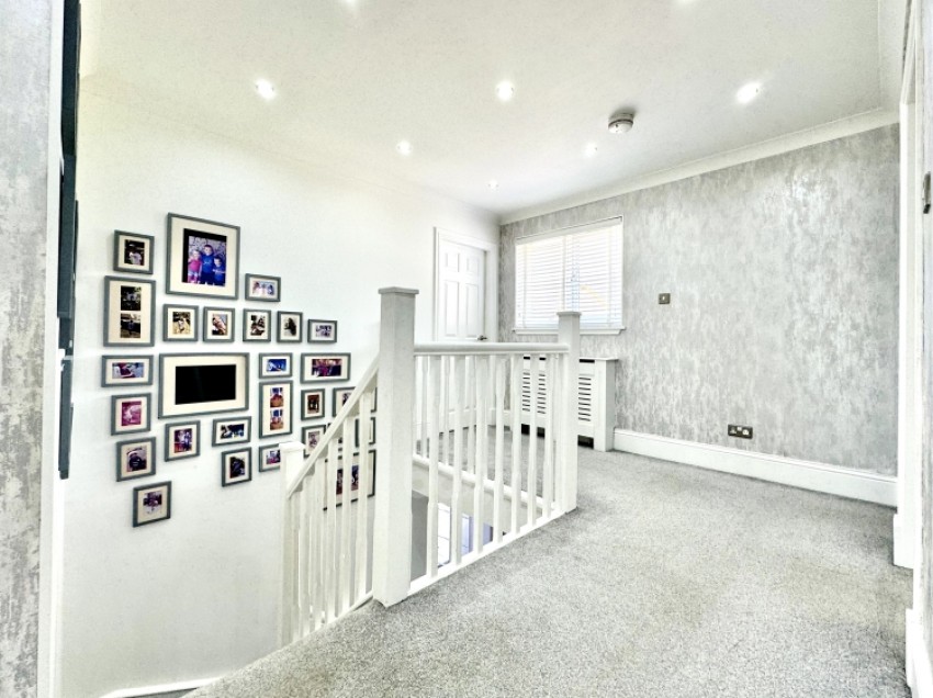Images for 26 Ladeside Gardens, Kilbirnie, Ayrshire, KA25 7EA, UK