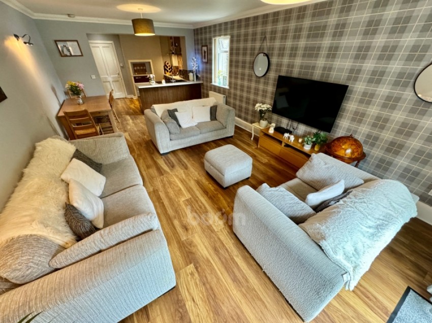 Images for 6 Allands Avenue, Inchinnan, Renfrew, Renfrewshire, PA4 9LG, UK