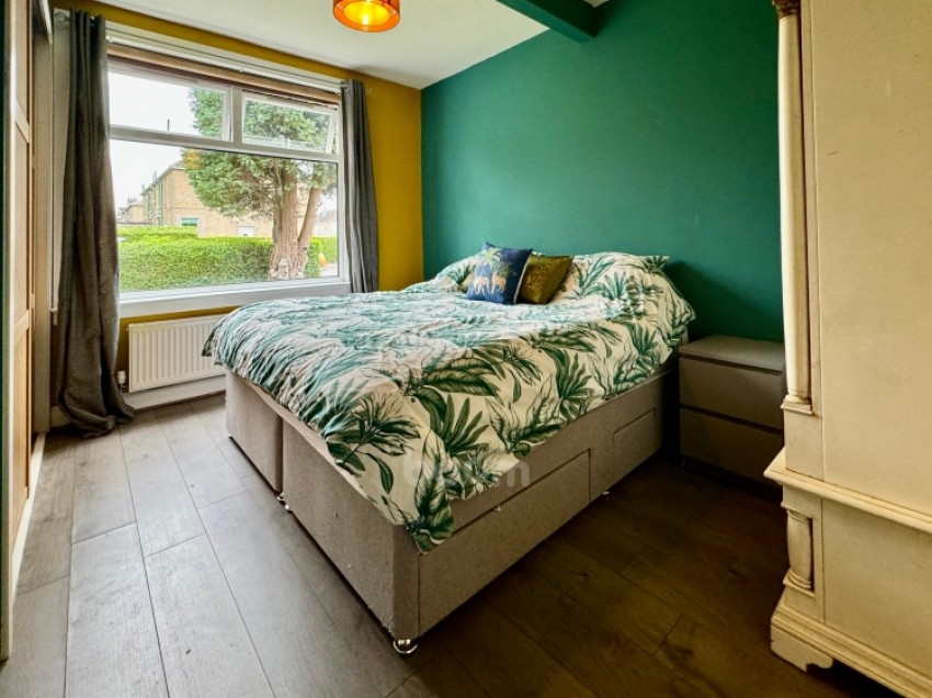 Images for 6 Allands Avenue, Inchinnan, Renfrew, Renfrewshire, PA4 9LG, UK