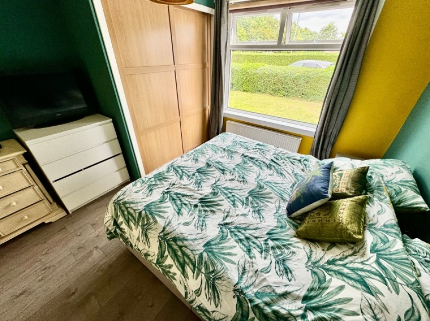 Images for 6 Allands Avenue, Inchinnan, Renfrew, Renfrewshire, PA4 9LG, UK