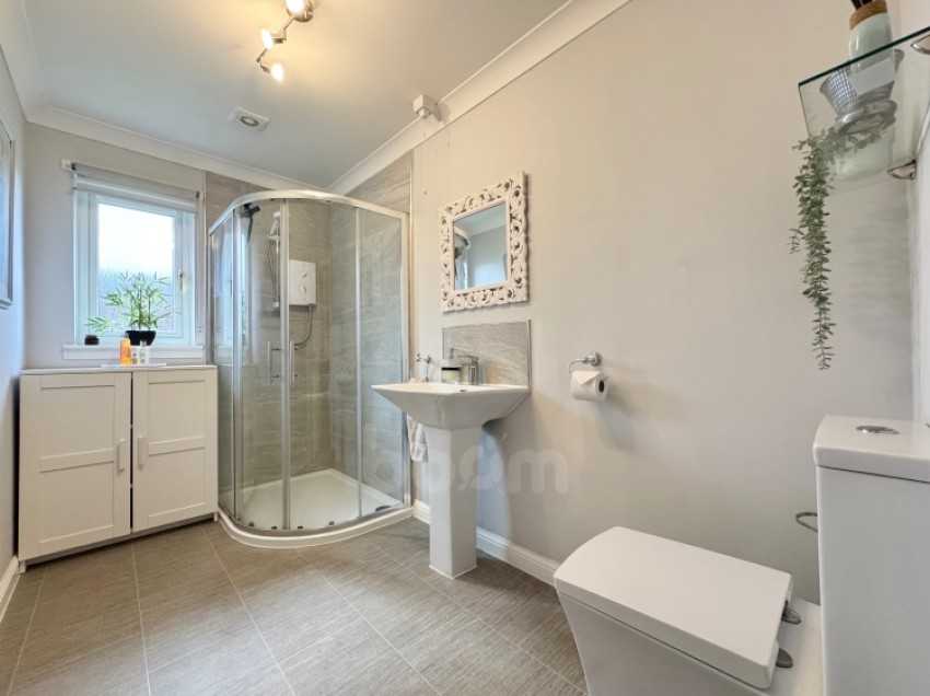 Images for 6a The Lane, Skelmorlie, Ayrshire, PA17 5AP, UK