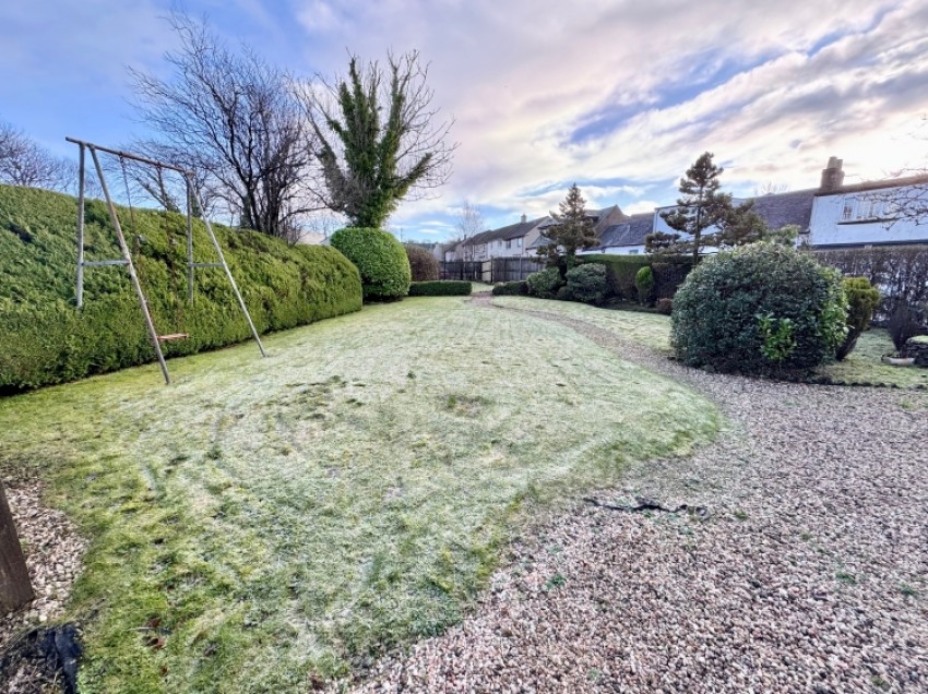 Images for 2 Mains Road, Beith, Ayrshire, KA15 2AF, UK