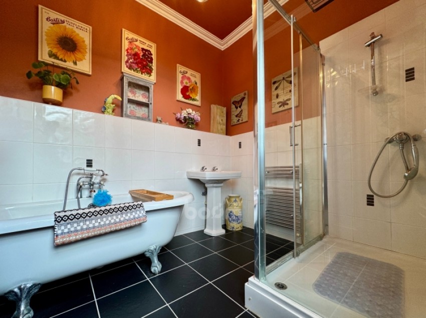 Images for 47 Auchinleck Road, Cumnock, Ayrshire, KA18 1AN, UK