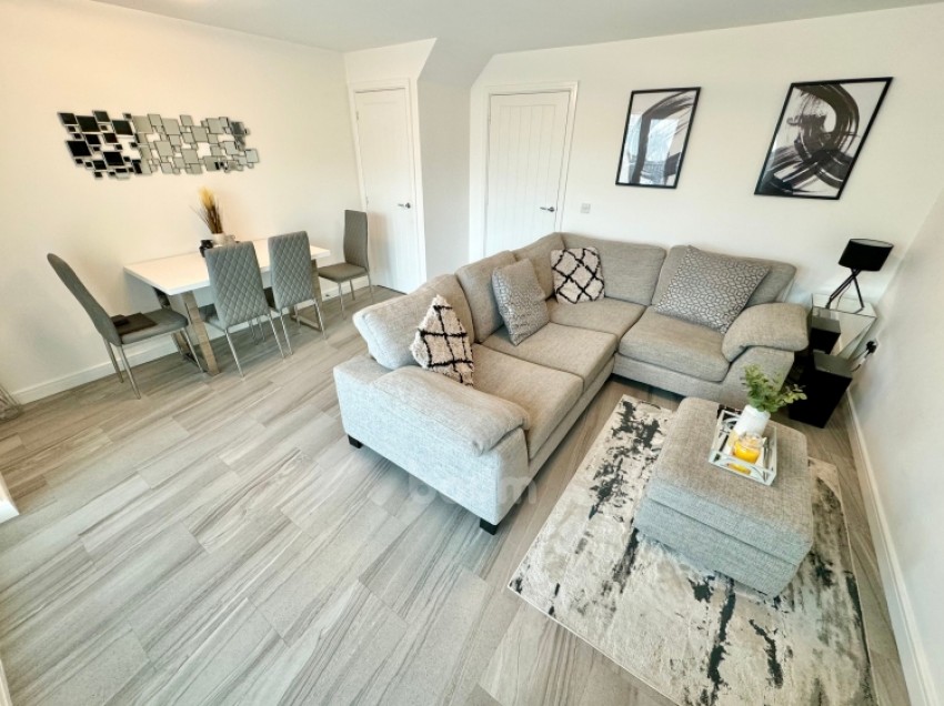 Images for 42 Silver Arrow Gardens, Kilwinning, Ayrshire, KA13 7ET, UK