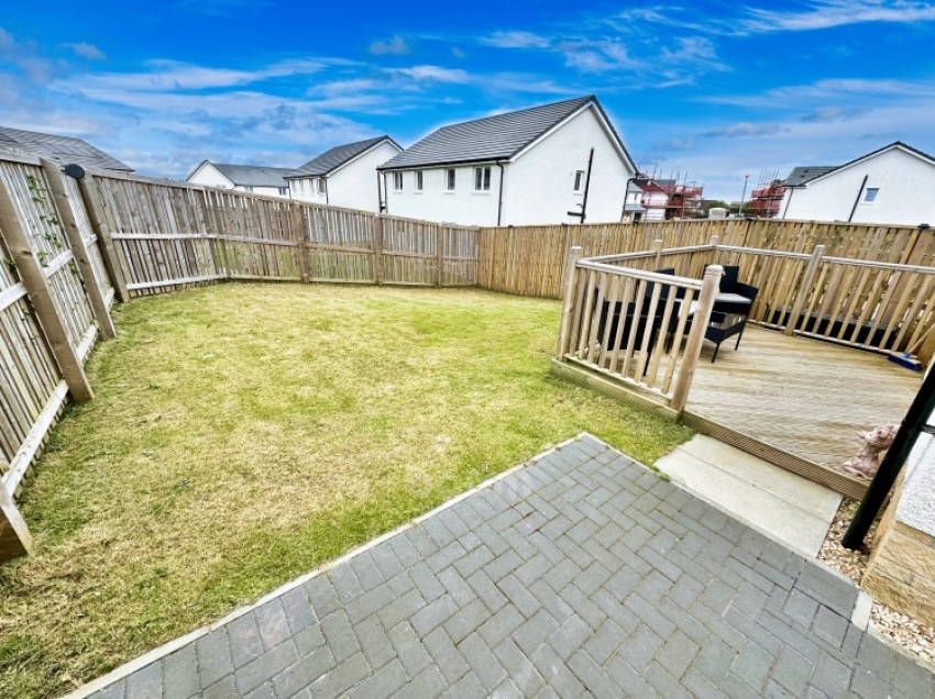 Images for 42 Silver Arrow Gardens, Kilwinning, Ayrshire, KA13 7ET, UK