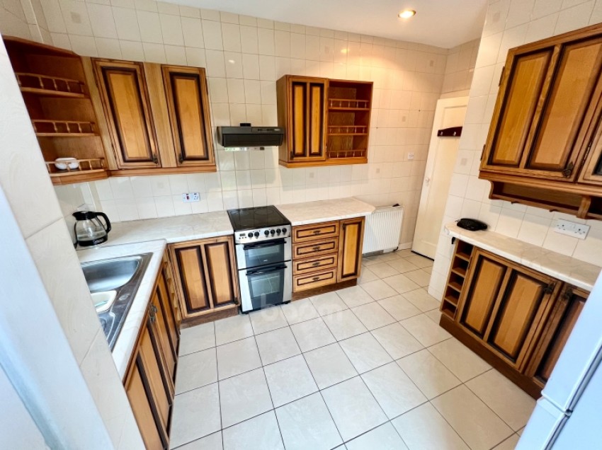 Images for 27 Stonefield Avenue, Paisley, Renfrewshire, PA2 7RN, UK
