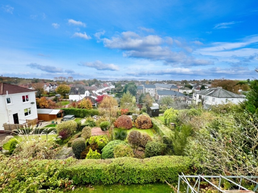 Images for 27 Stonefield Avenue, Paisley, Renfrewshire, PA2 7RN, UK