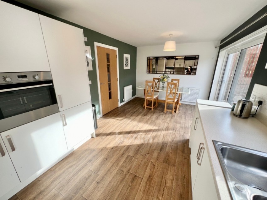 Images for 25 Midton Circle, Howwood, Johnstone, Renfrewshire, PA9 1ED, UK