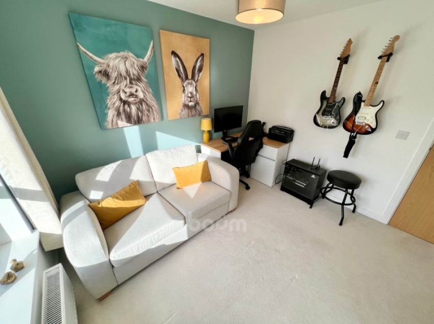 Images for 25 Midton Circle, Howwood, Johnstone, Renfrewshire, PA9 1ED, UK