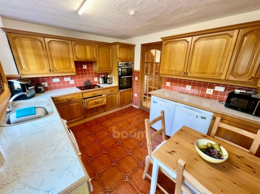 Images for 8 Sycamore Avenue, Beith, Ayrshire, KA15 2DE, UK