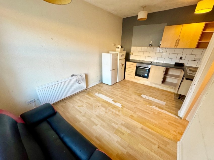 Images for 31 King Street, Newmilns, Ayrshire, KA16 9DW, UK