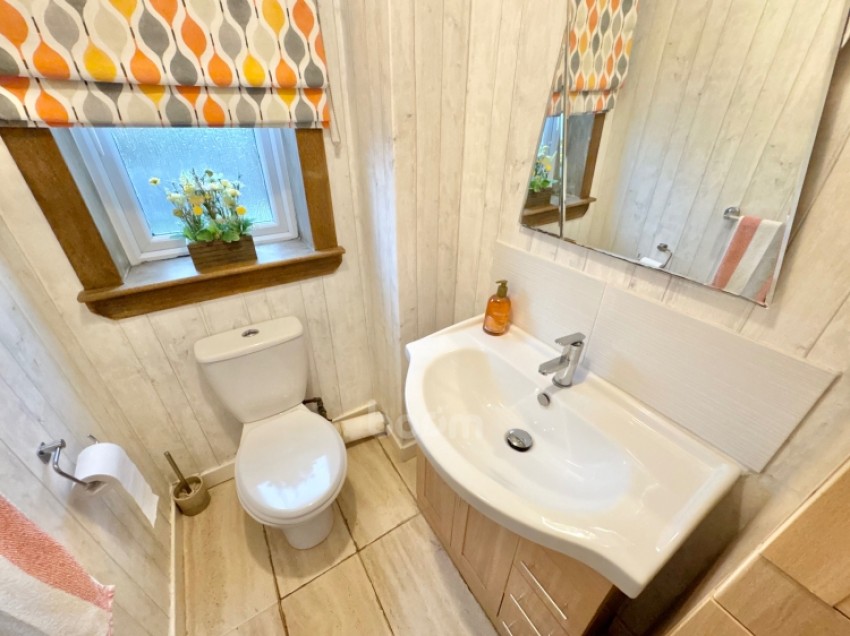 Images for 25 Lancaster Avenue, Beith, Ayrshire, KA15 1AR, UK