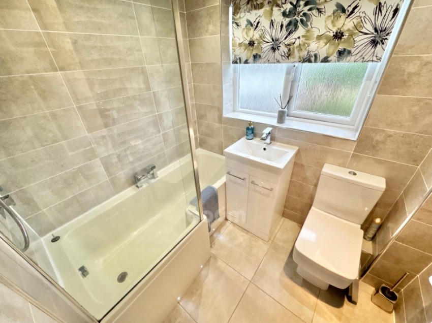 Images for 25 Lancaster Avenue, Beith, Ayrshire, KA15 1AR, UK