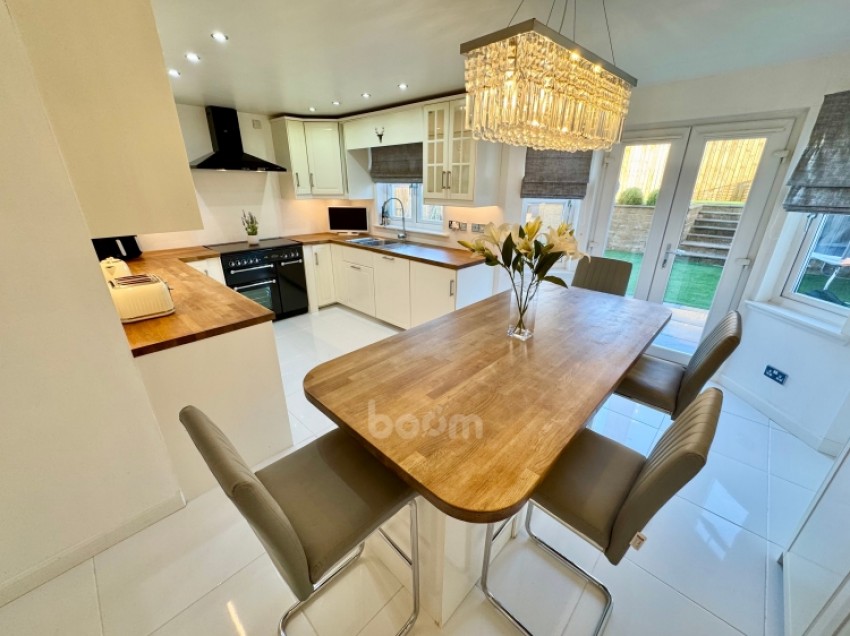 Images for 43 Grahamfield Place, Beith, Ayrshire, KA15 1AY, UK