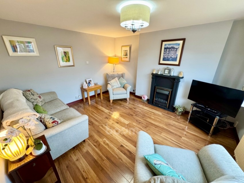 Images for 21 Speirs Road, Lochwinnoch, Renfrewshire, PA12 4BS, UK